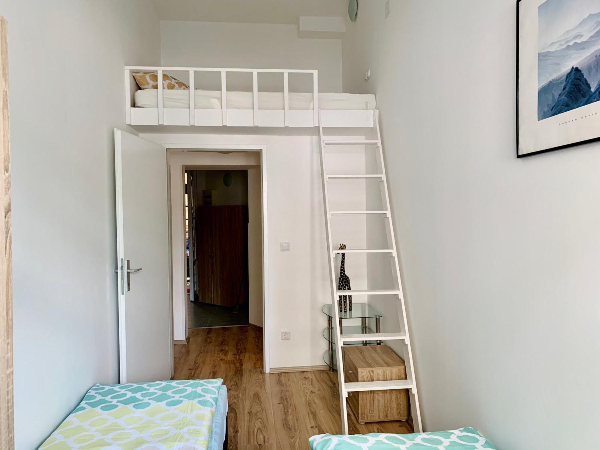 Raisa Apartments Lerchenfelder Guertel 30 Вена Экстерьер фото