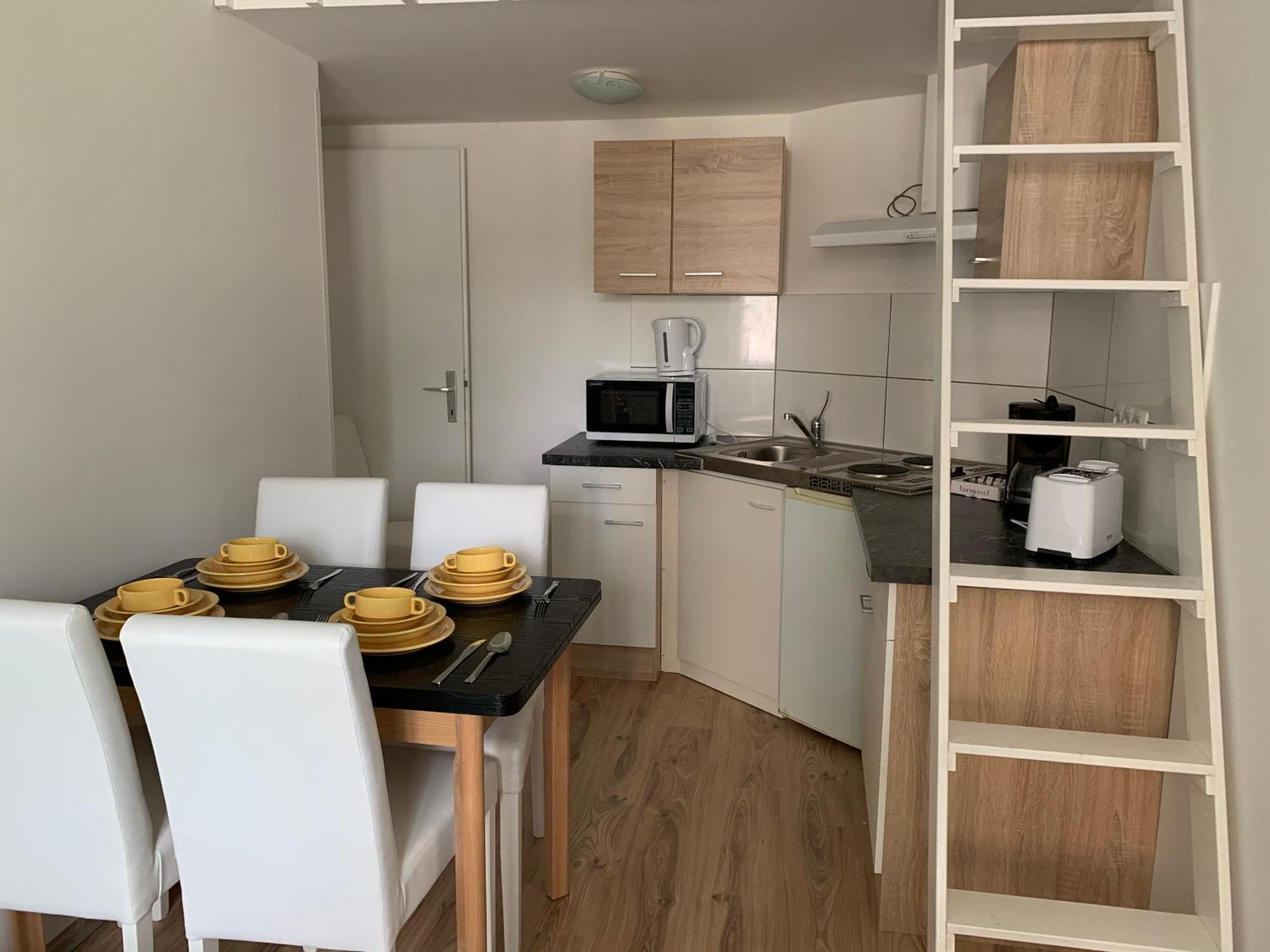 Raisa Apartments Lerchenfelder Guertel 30 Вена Экстерьер фото